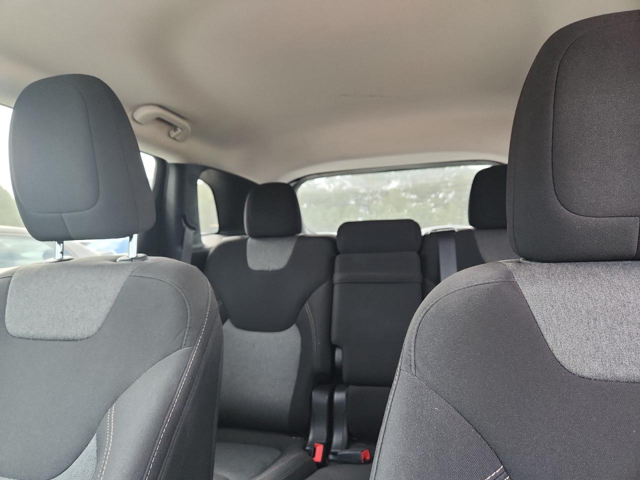 2018 Jeep Cherokee Latitude VIN: 1C4PJLCB3JD596595 Lot: 85505655