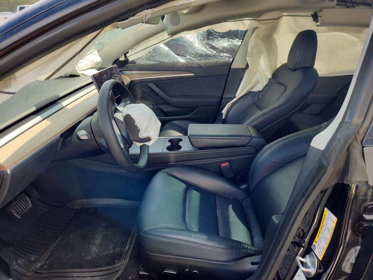 2023 Tesla Model 3 VIN: 5YJ3E1EAXPF592735 Lot: 85654515