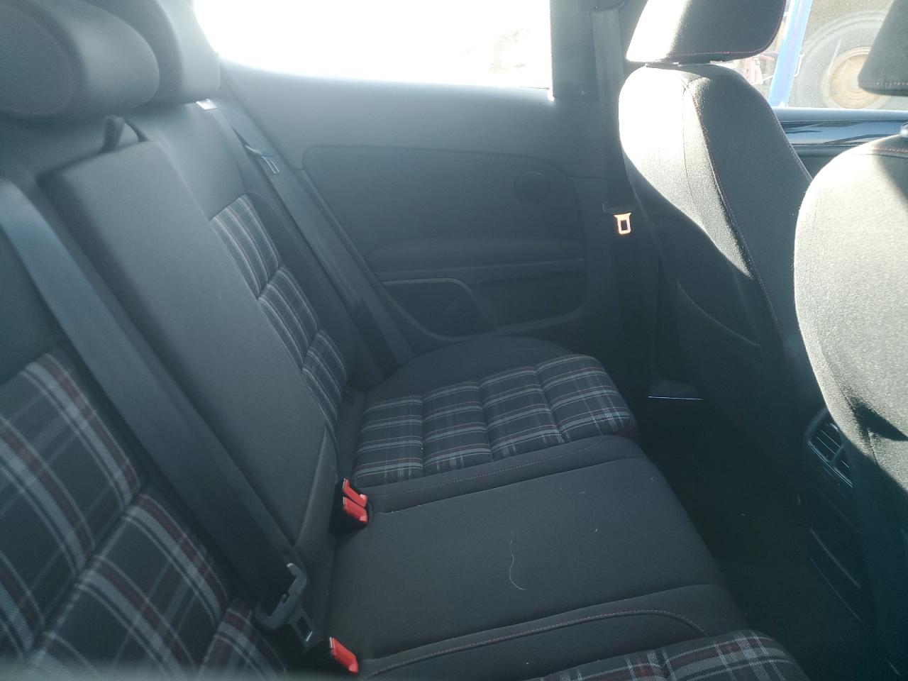 2012 Volkswagen Gti VIN: WVWFD7AJXCW212744 Lot: 84927405