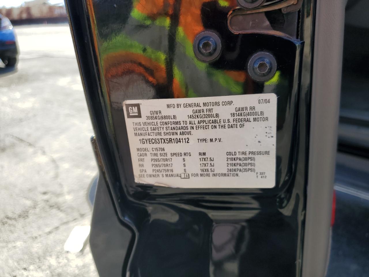 2005 Cadillac Escalade Luxury VIN: 1GYEC63TX5R104112 Lot: 82247675