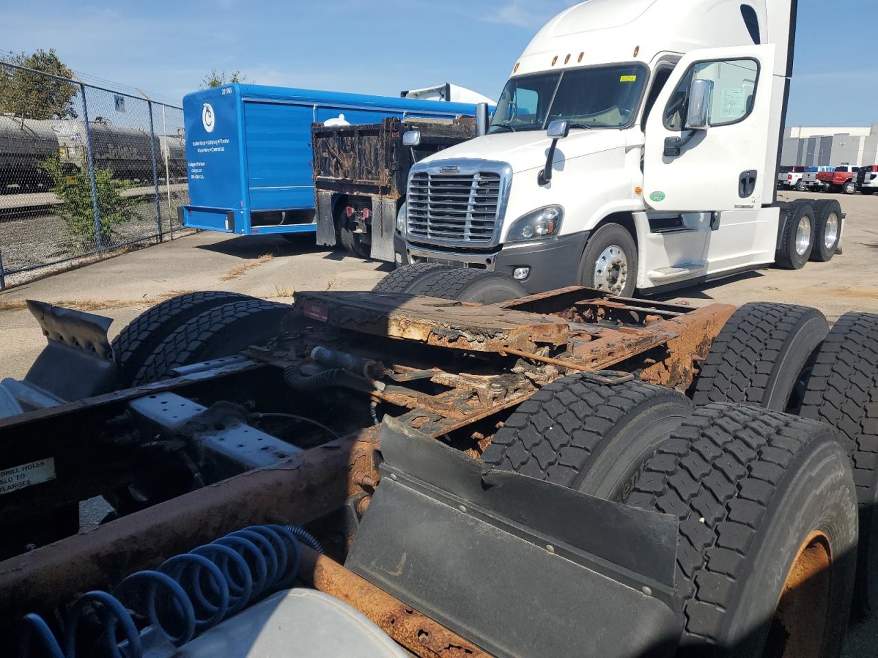 2015 International Prostar Lf687 Semi Truck VIN: 1HSDJAPR9FH043259 Lot: 82159905