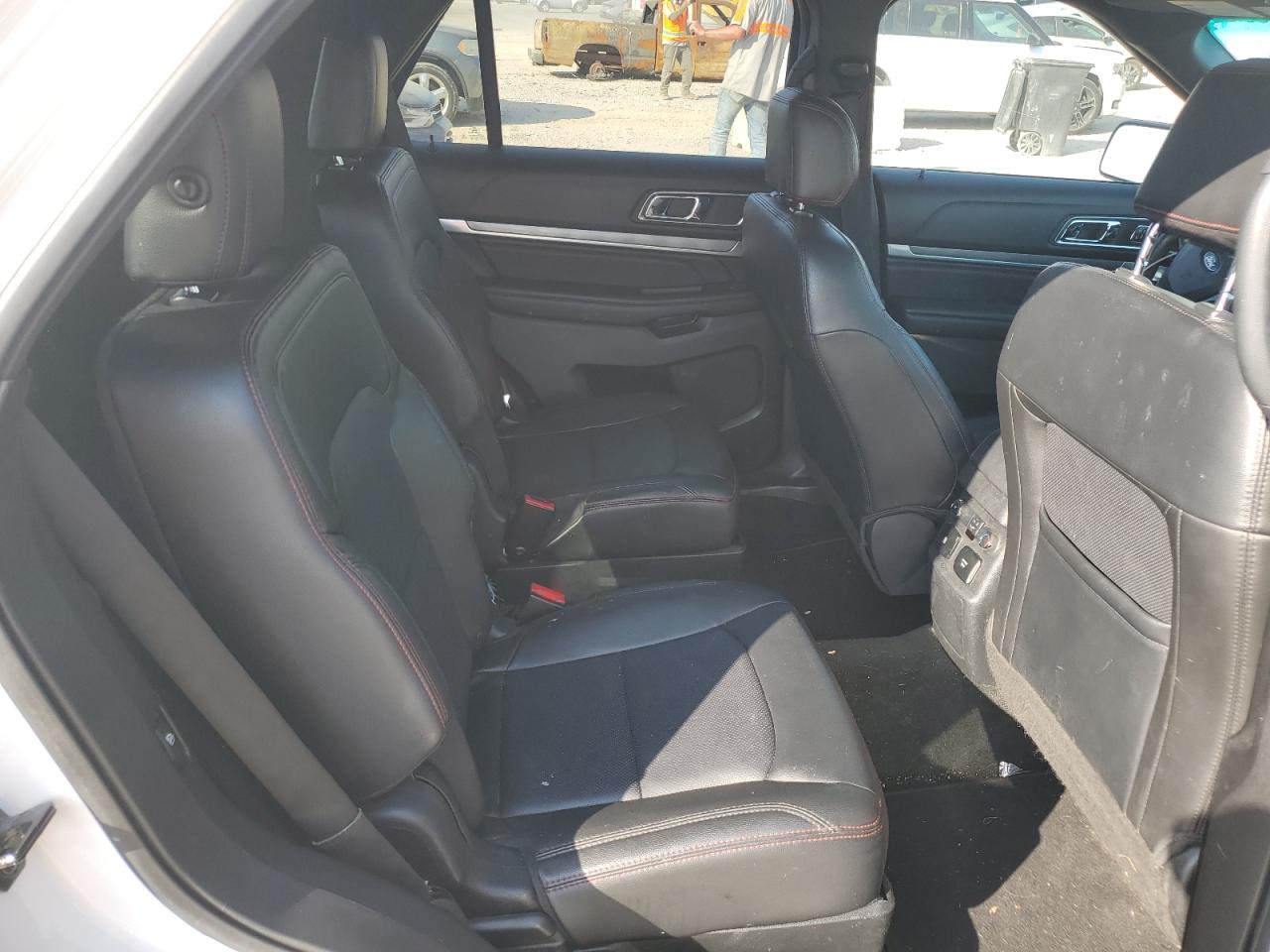 2016 Ford Explorer Sport VIN: 1FM5K8GTXGGC33640 Lot: 85168195