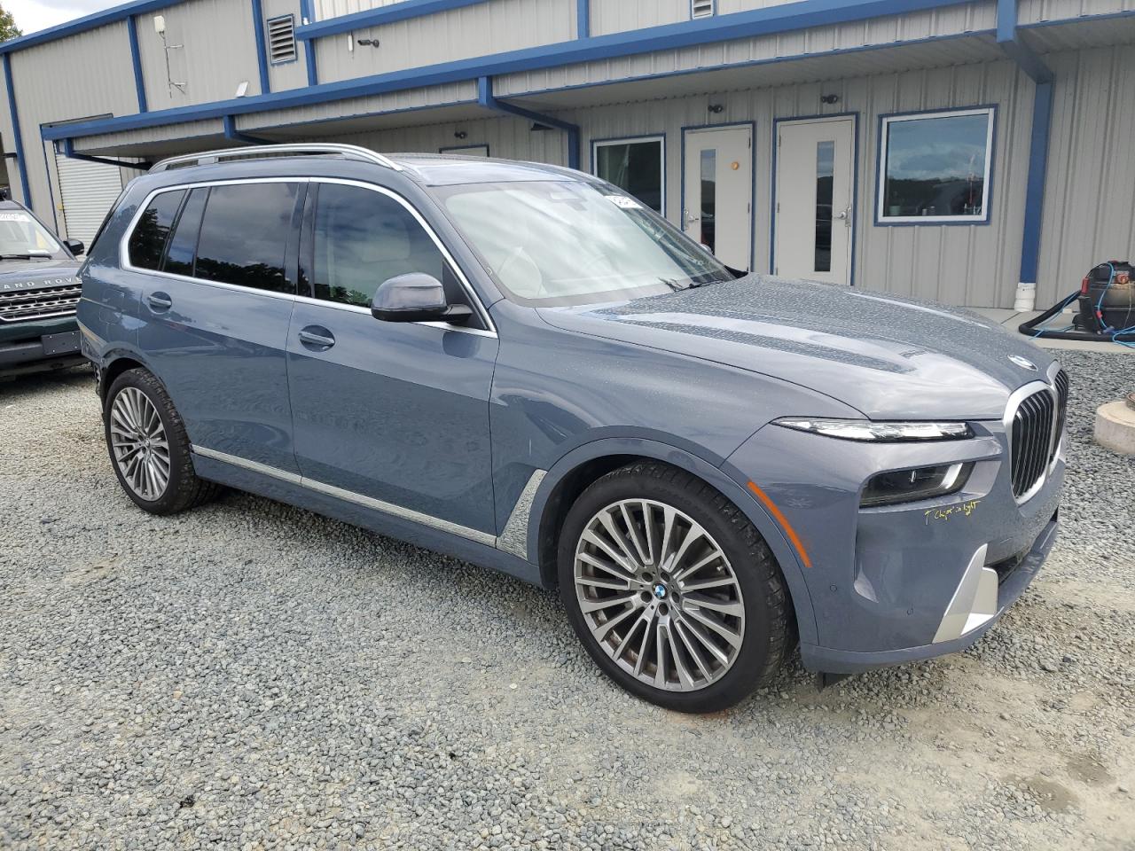 Фото: 5UX23EM01R9T47755