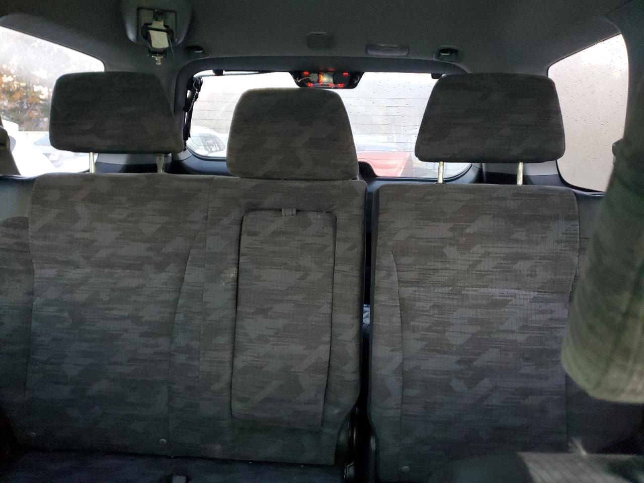 2002 Honda Cr-V Lx VIN: JHLRD78492C075277 Lot: 89442795
