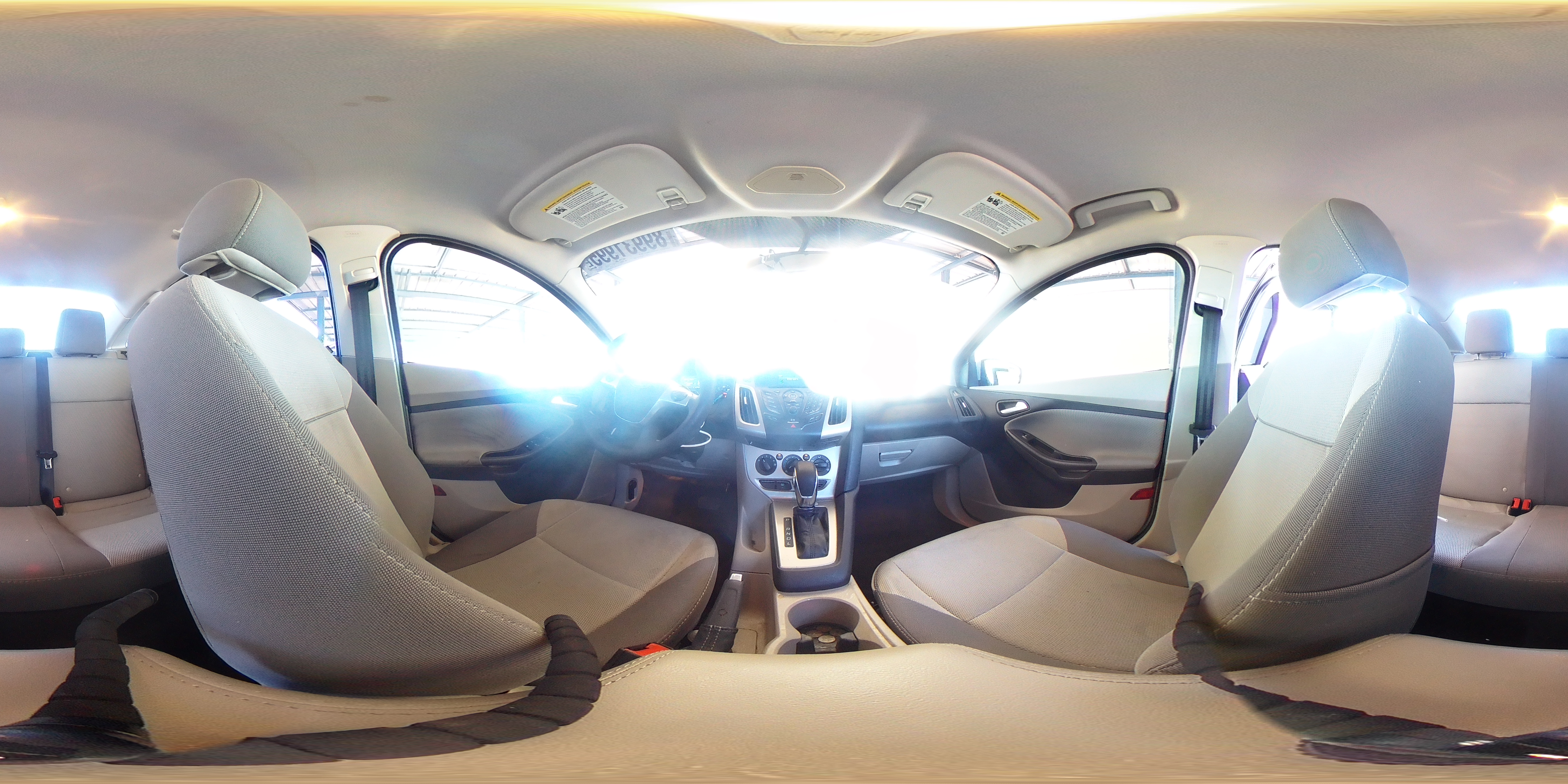 2014 Ford Focus Se VIN: 1FADP3F23EL383208 Lot: 89931995