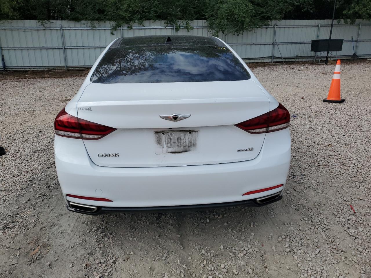 2016 Hyundai Genesis 3.8L VIN: KMHGN4JE8GU144203 Lot: 82009725