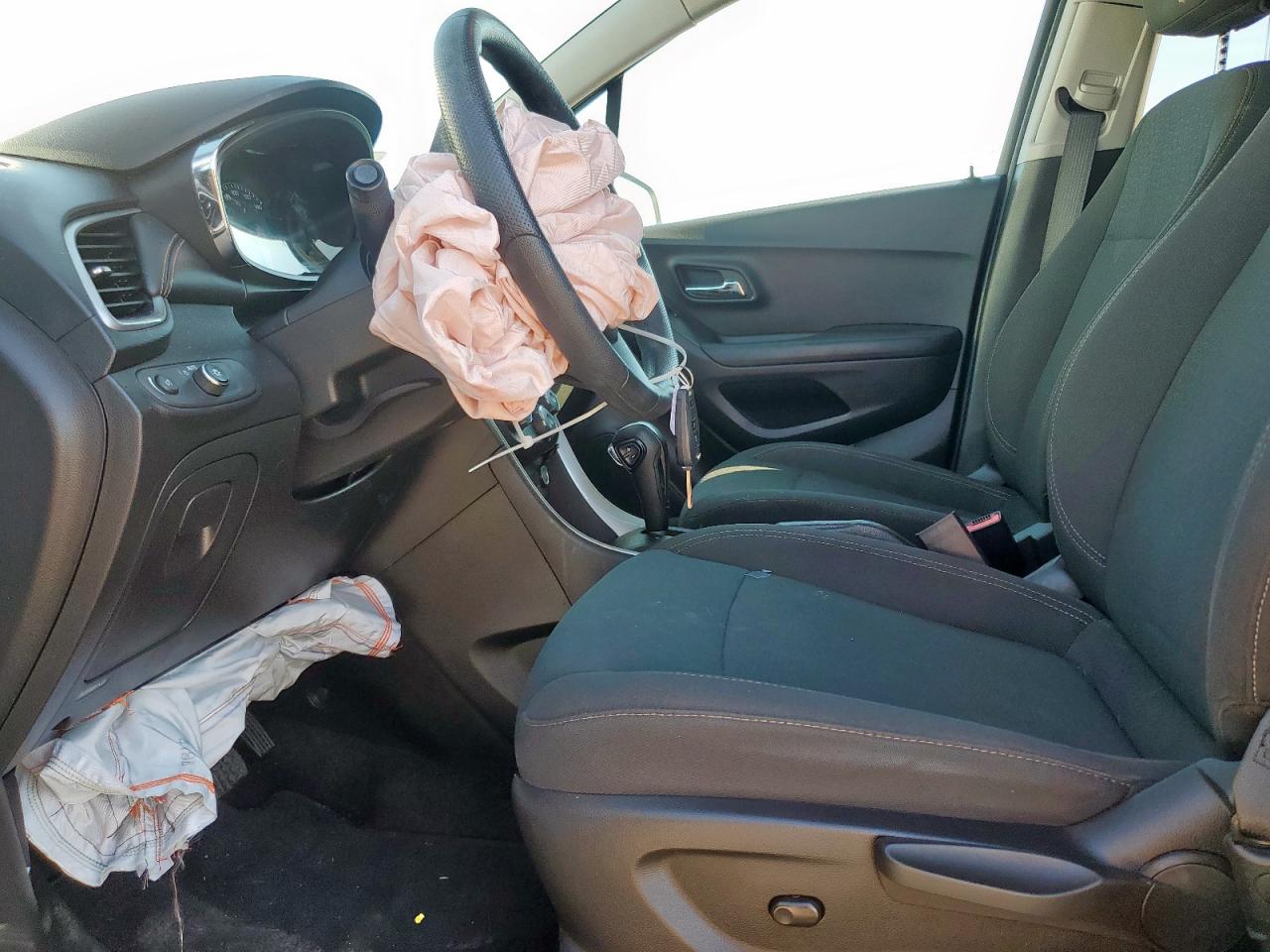 2022 Chevrolet Trax Ls VIN: KL7CJKSM8NB537455 Lot: 90112325