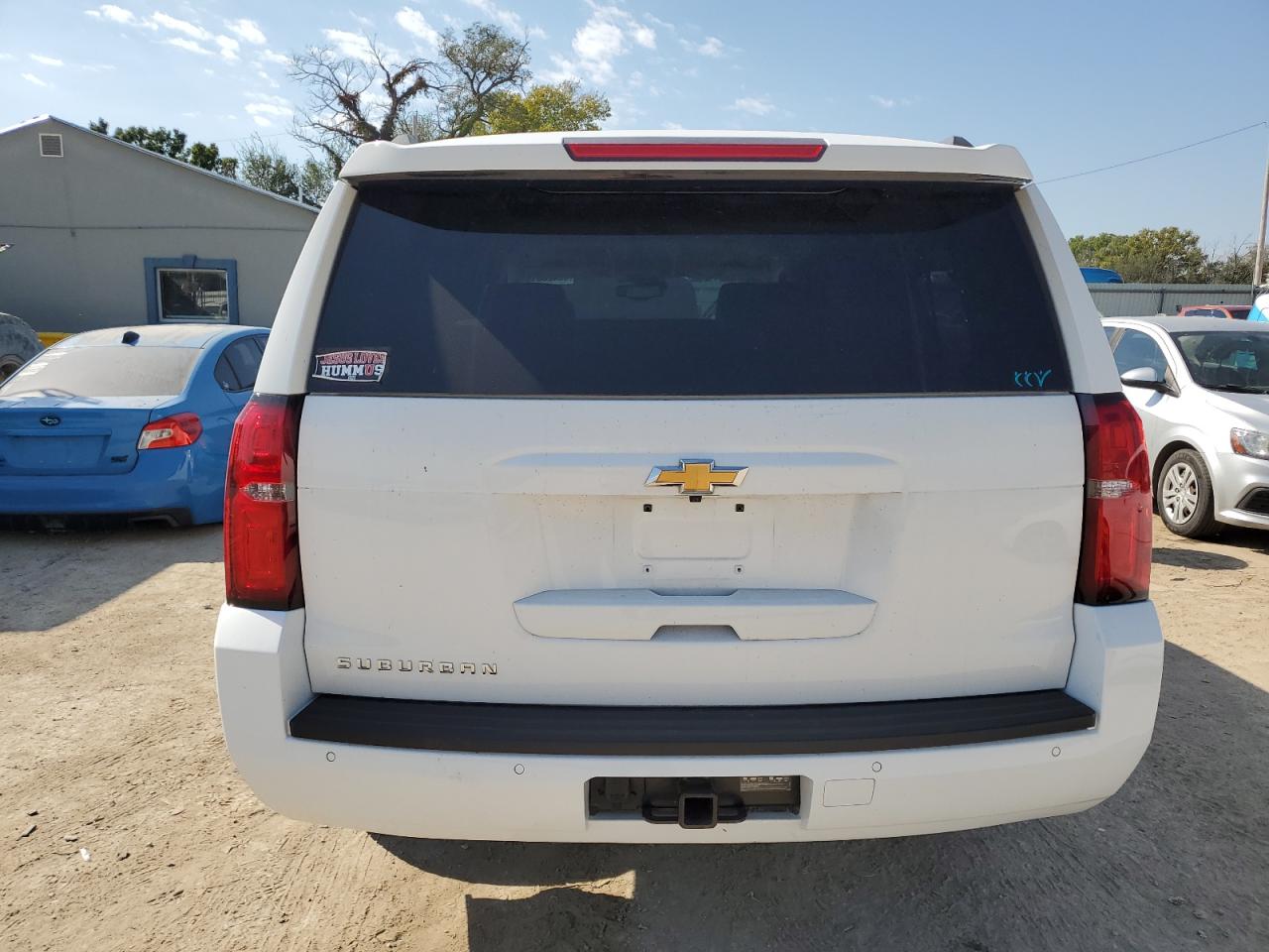 2017 Chevrolet Suburban C1500 Lt VIN: 1GNSCHKC9HR164139 Lot: 82428315