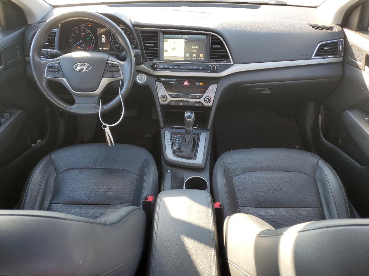 2017 Hyundai Elantra Se VIN: 5NPD84LF0HH028042 Lot: 86129905