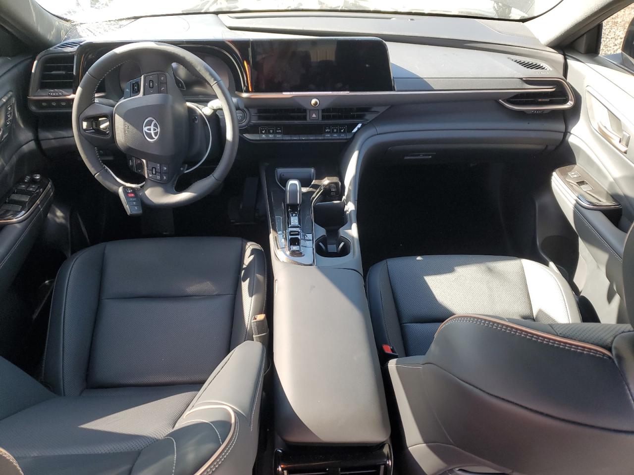 2025 Toyota Crown Signia Xle VIN: JTDACAAJ7S3023494 Lot: 85260345