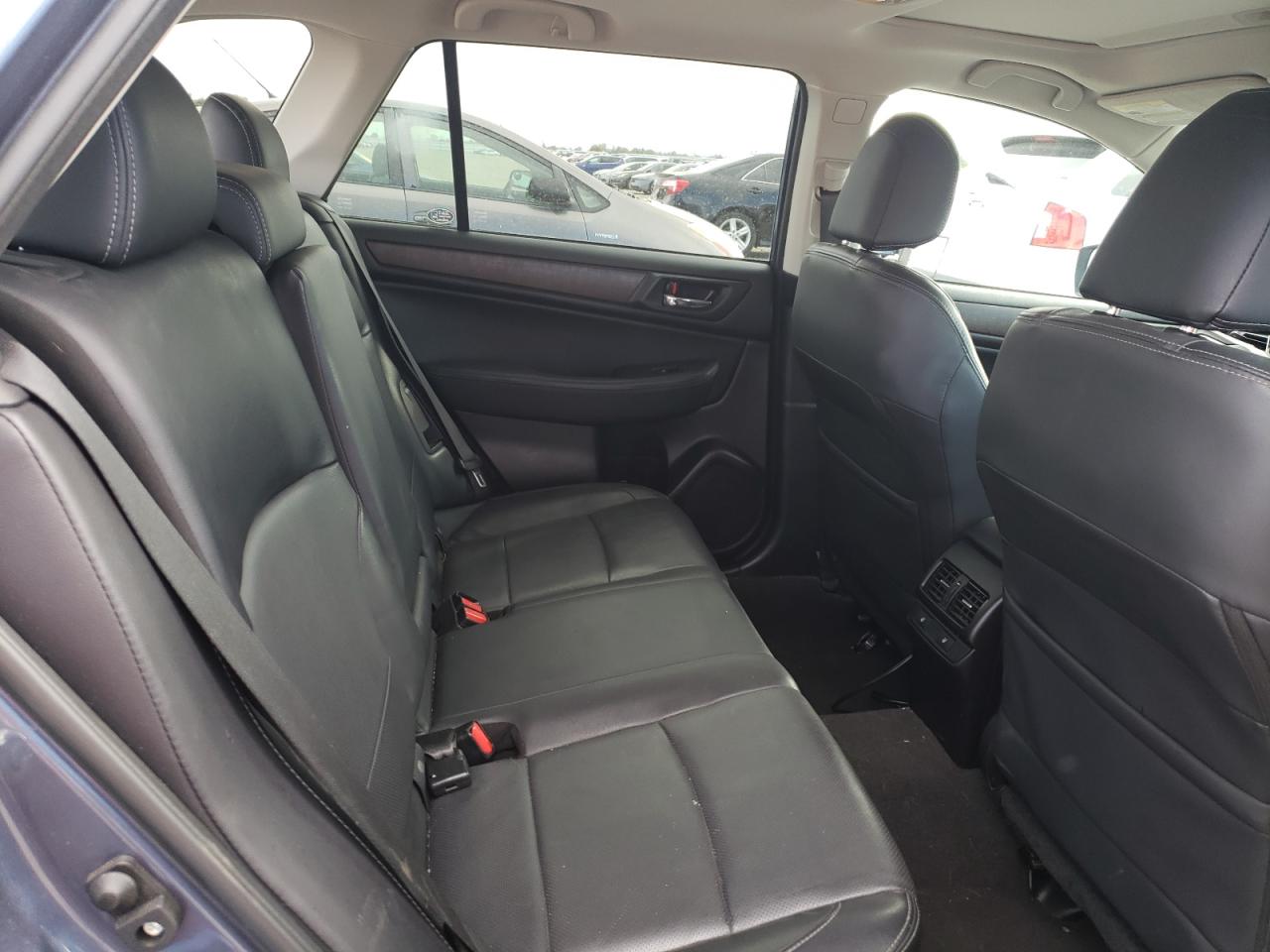 2017 Subaru Outback 2.5I Limited VIN: 4S4BSANC8H3371716 Lot: 85945725