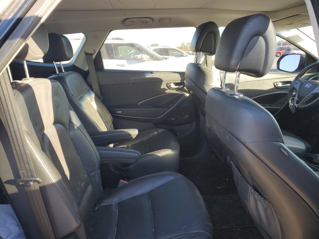 2016 Hyundai Santa Fe Se Ultimate VIN: KM8SRDHF9GU162657 Lot: 82515265