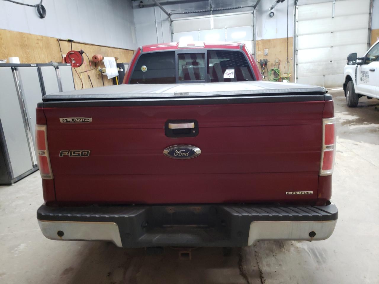 2014 Ford F150 Super Cab VIN: 1FTFX1EF4EKE29937 Lot: 85138595