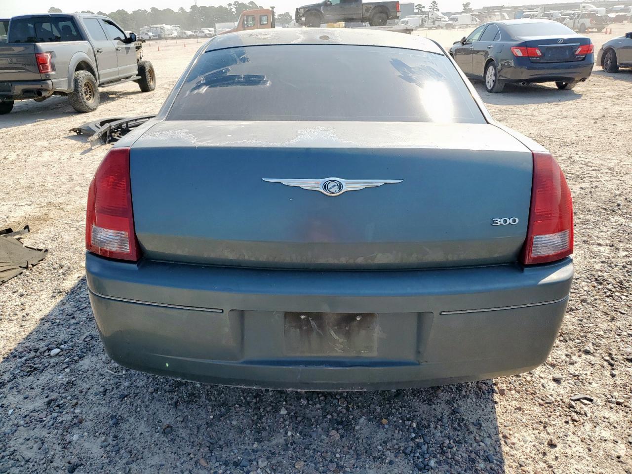 2005 Chrysler 300 VIN: 2C3JA43R15H583656 Lot: 81873385