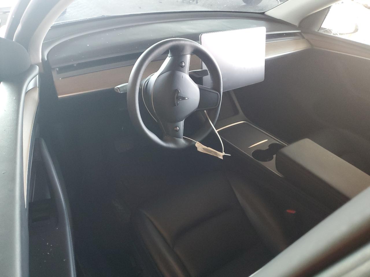 2022 Tesla Model Y VIN: 7SAYGDEE5NF519485 Lot: 82727775