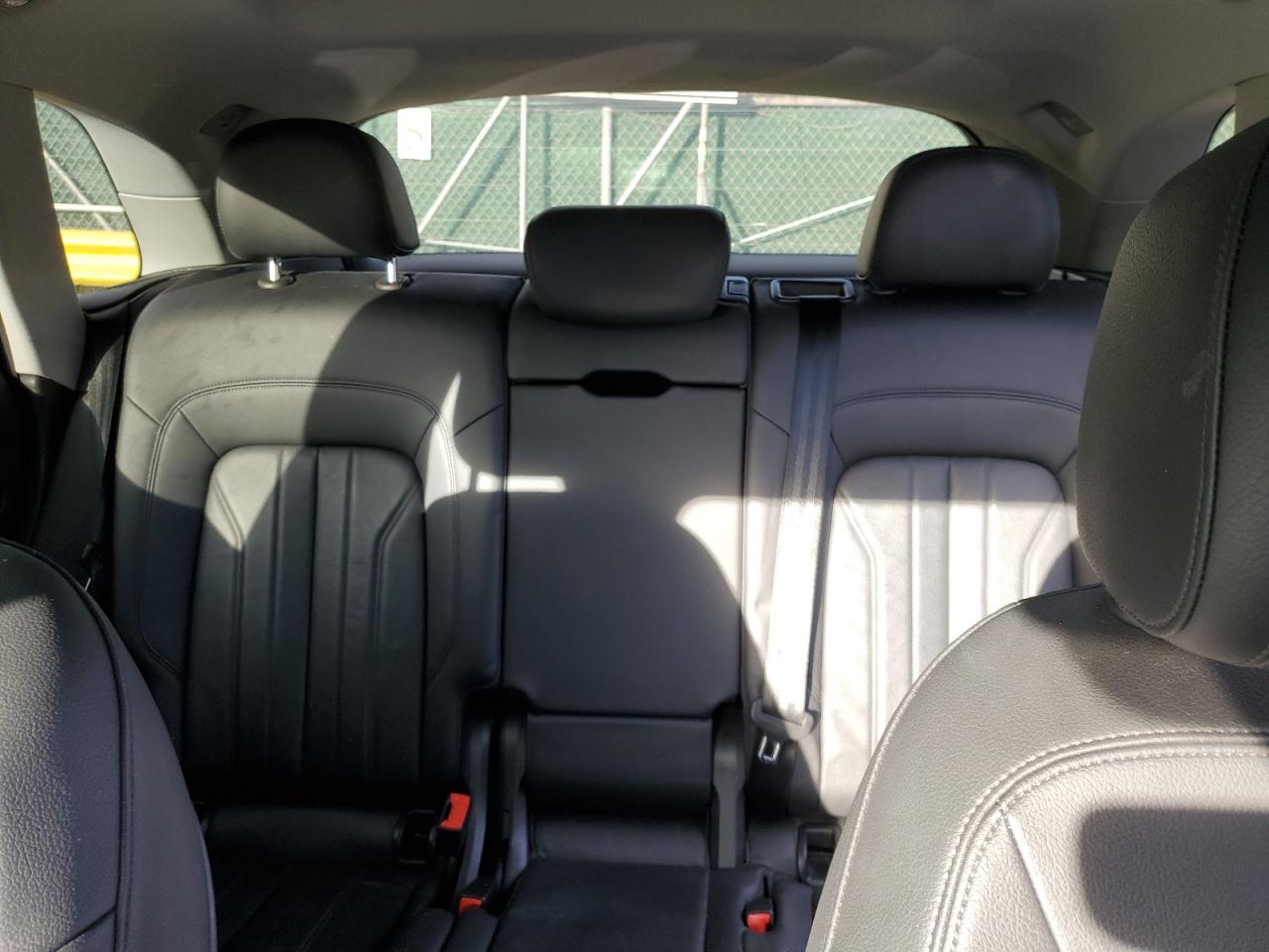 2018 Audi Q5 Premium VIN: WA1ANAFY2J2033672 Lot: 86154055