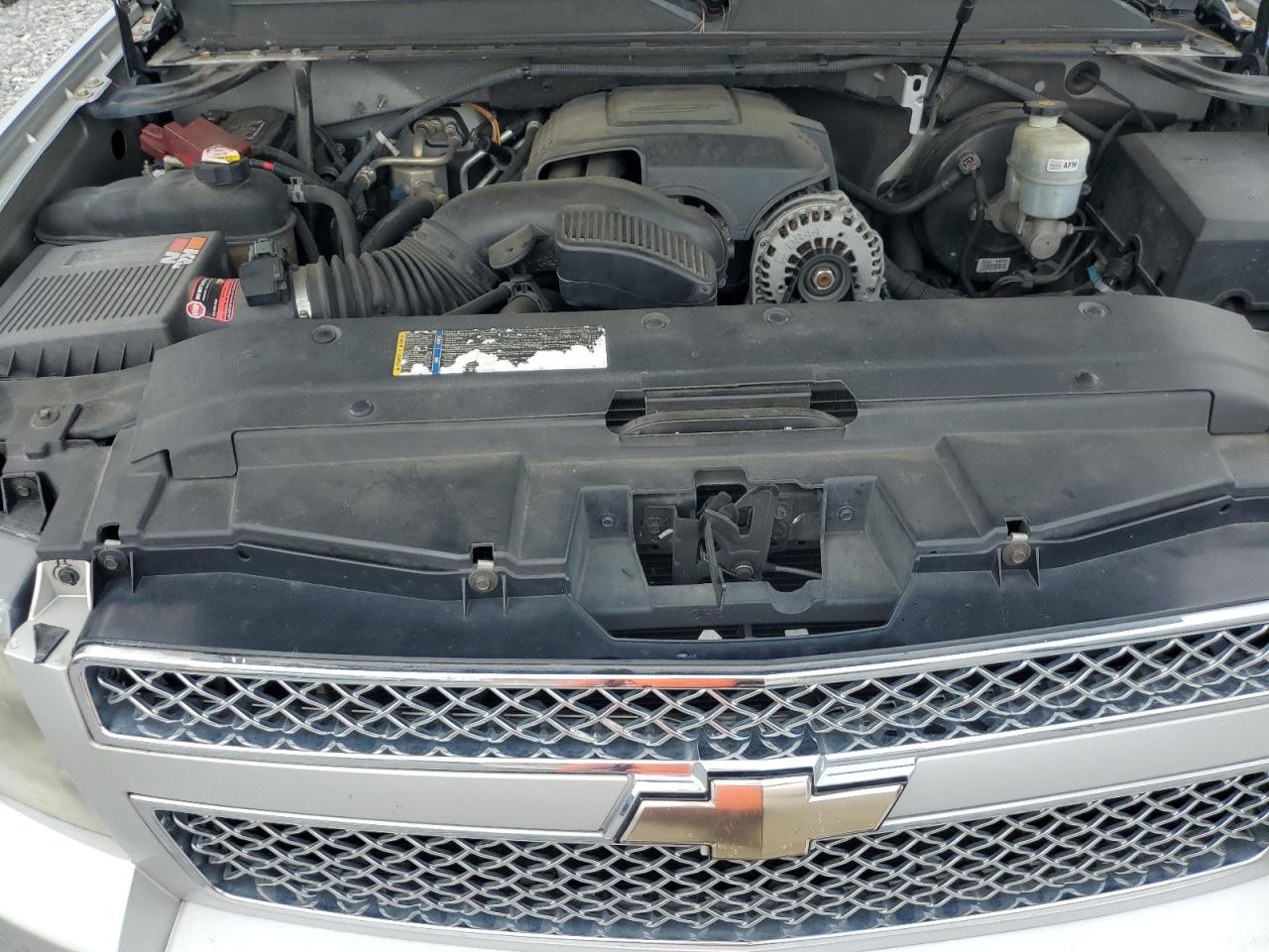 2011 Chevrolet Suburban C1500 Lt VIN: 1GNSCJE0XBR166076 Lot: 85882165