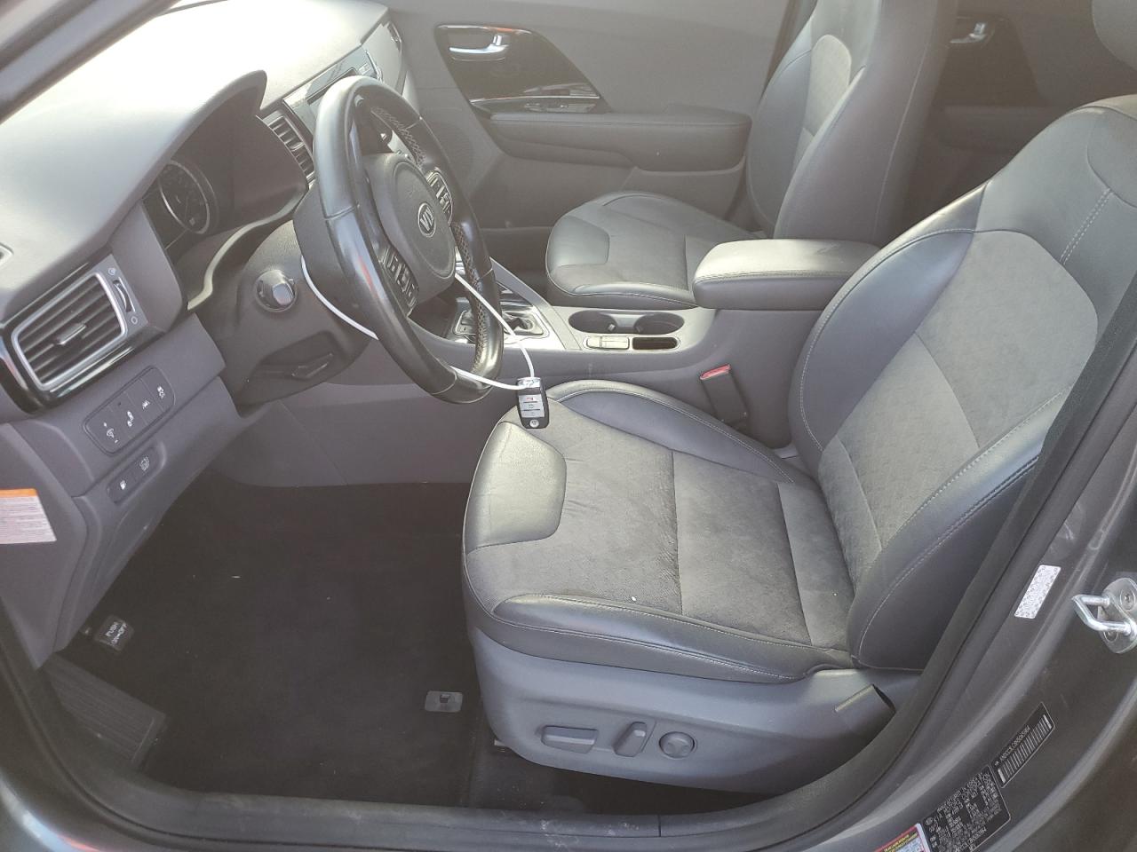 2017 Kia Niro Ex VIN: KNDCC3LC8H5065964 Lot: 85362315