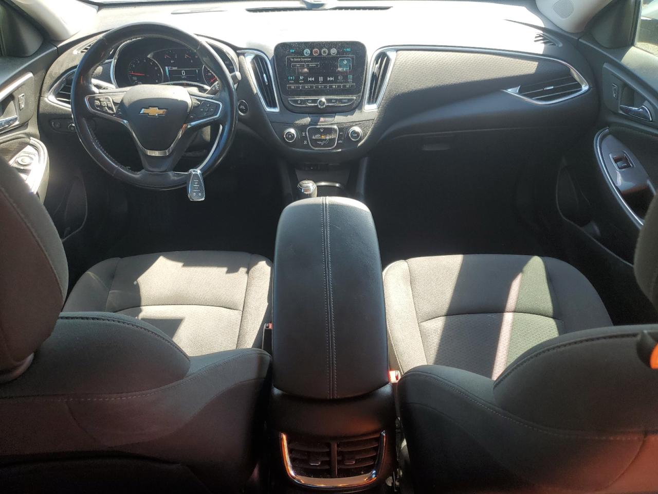 2018 Chevrolet Malibu Lt VIN: 1G1ZD5ST2JF239637 Lot: 84551585