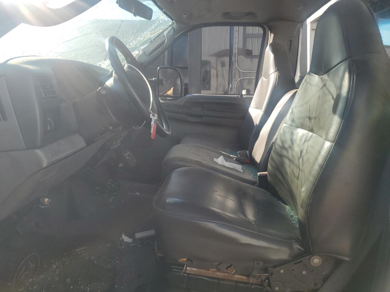 2003 Ford F450 Super Duty VIN: 1FDXF46P83EC29506 Lot: 84169895