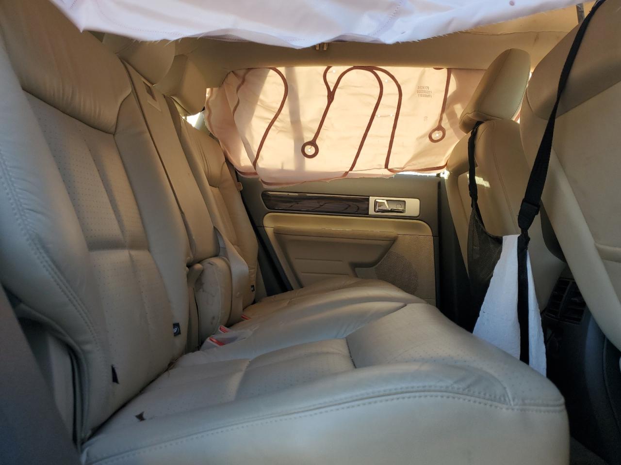 2010 Lincoln Mkx VIN: 2LMDJ6JC9ABJ13102 Lot: 85486135