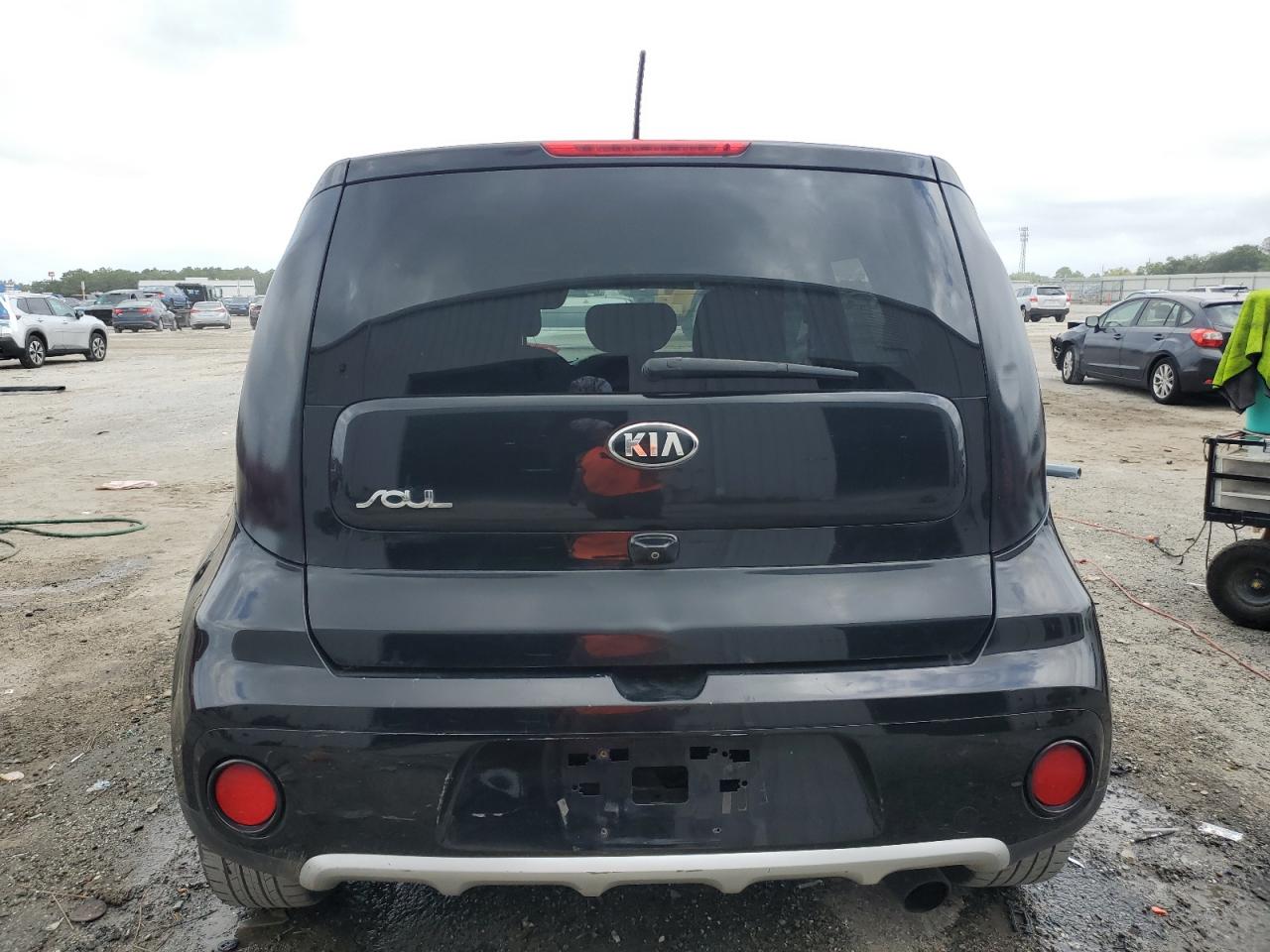 2018 Kia Soul + VIN: KNDJP3A5XJ7504642 Lot: 84556975