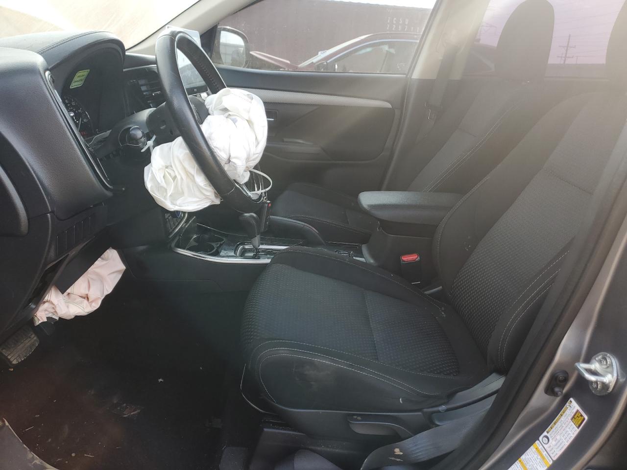 2018 Mitsubishi Outlander Se VIN: JA4AD3A30JZ006617 Lot: 84872675