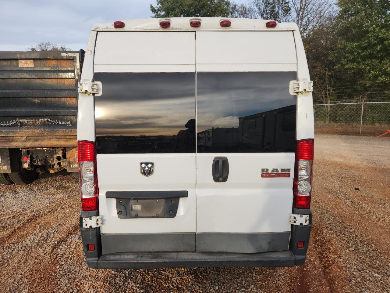 2017 Ram Promaster 2500 2500 High VIN: 3C6TRVDG6HE536663 Lot: 90227325