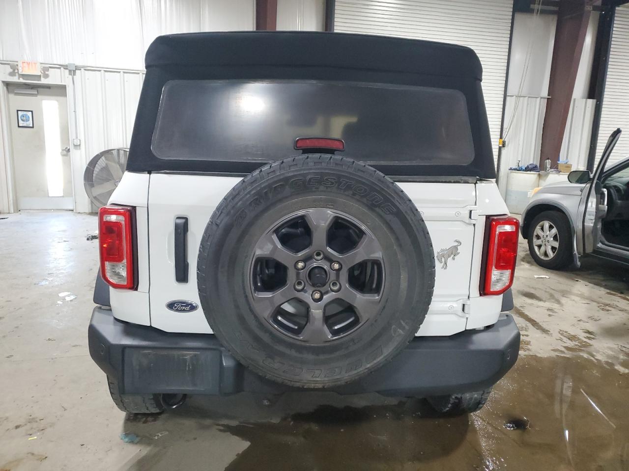 2021 Ford Bronco Base VIN: 1FMDE5BH3MLB07546 Lot: 84458005