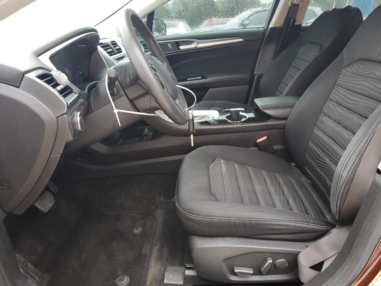 2016 Ford Fusion Se VIN: 3FA6P0H77GR140635 Lot: 85778625