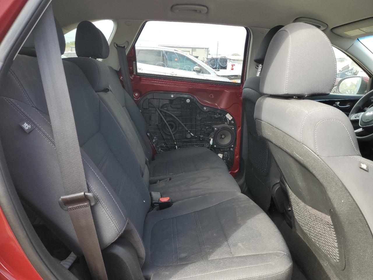 2019 Kia Sorento L VIN: 5XYPGDA31KG458718 Lot: 80729035