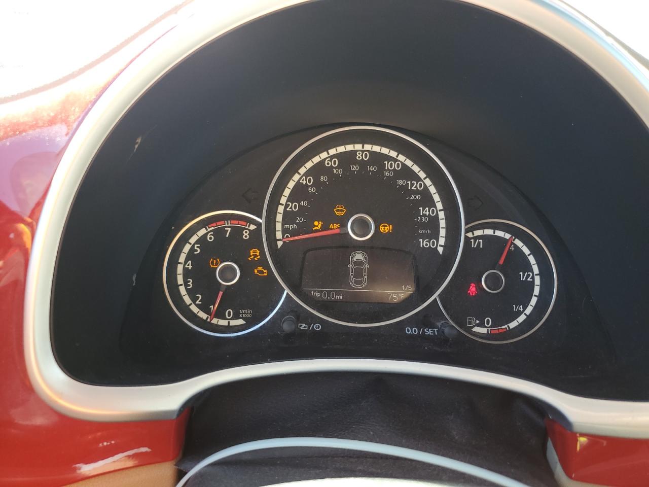 2015 Volkswagen Beetle 1.8T VIN: 3VW517AT4FM806513 Lot: 85503835