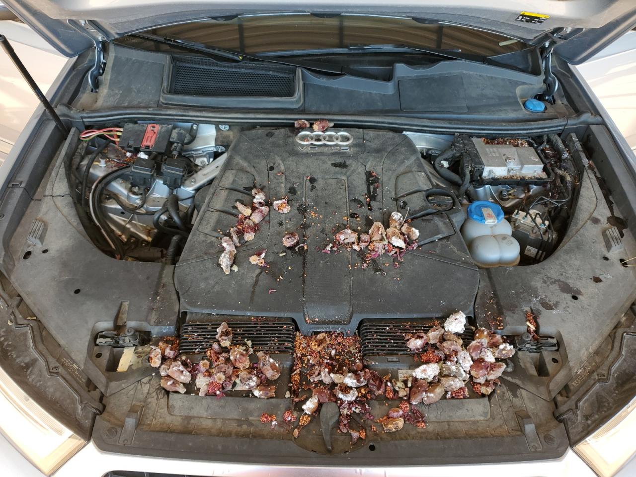 2017 Audi Q7 Premium Plus VIN: WA1LAAF74HD014132 Lot: 90880315