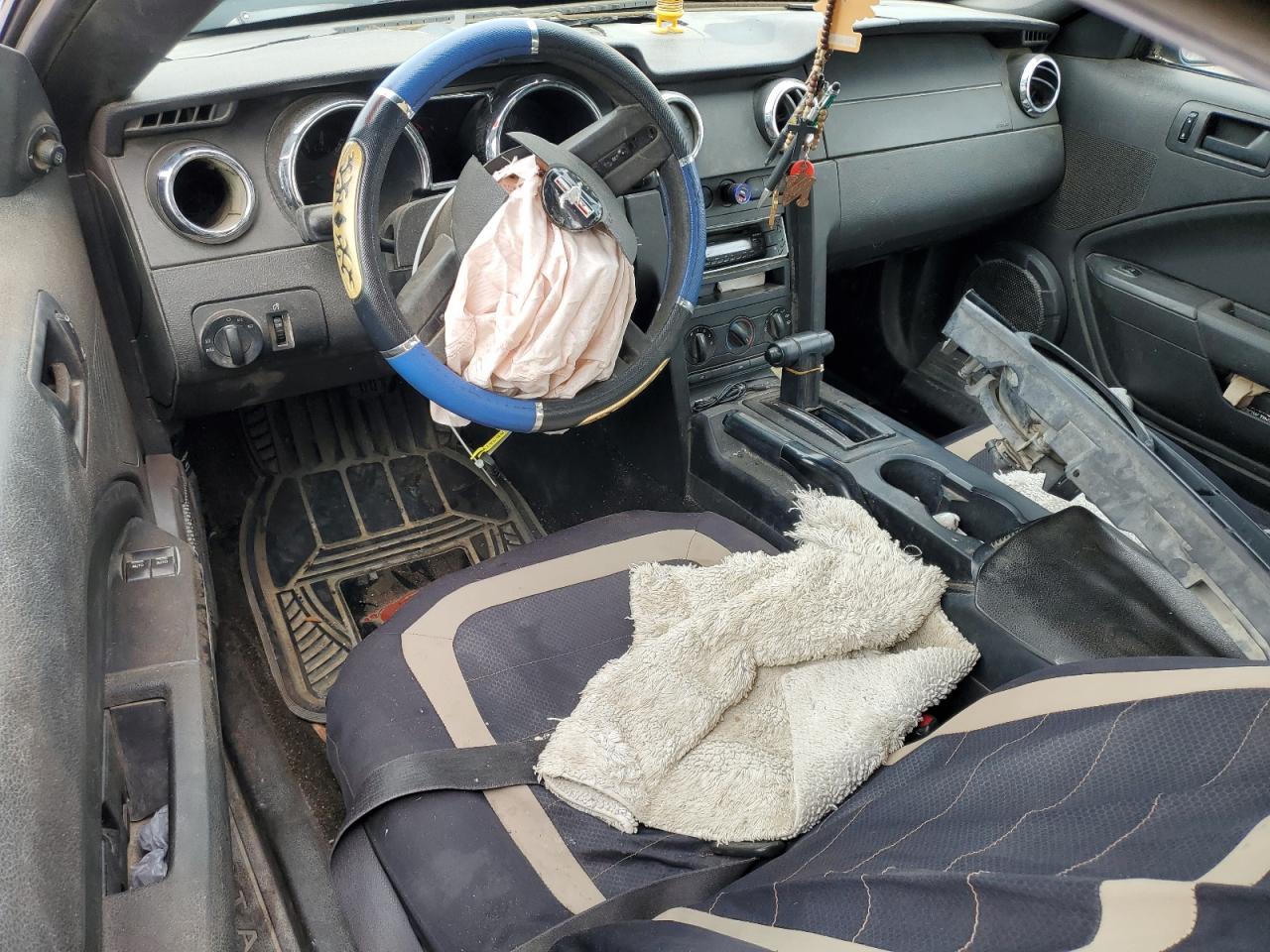 2006 Ford Mustang VIN: 1ZVFT80N965101476 Lot: 82708485