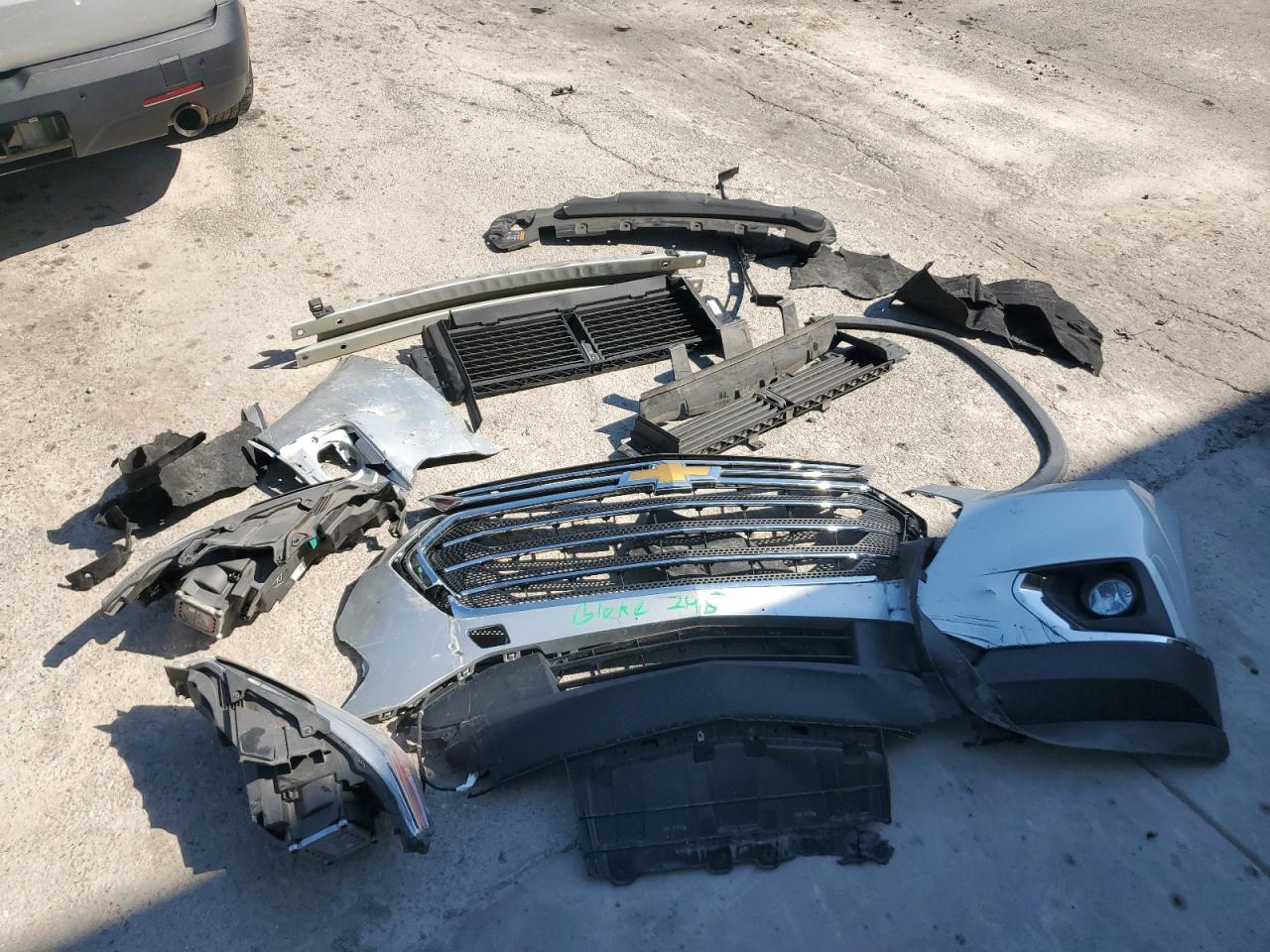 2019 Chevrolet Traverse Lt VIN: 1GNEVGKW1KJ201282 Lot: 83999375