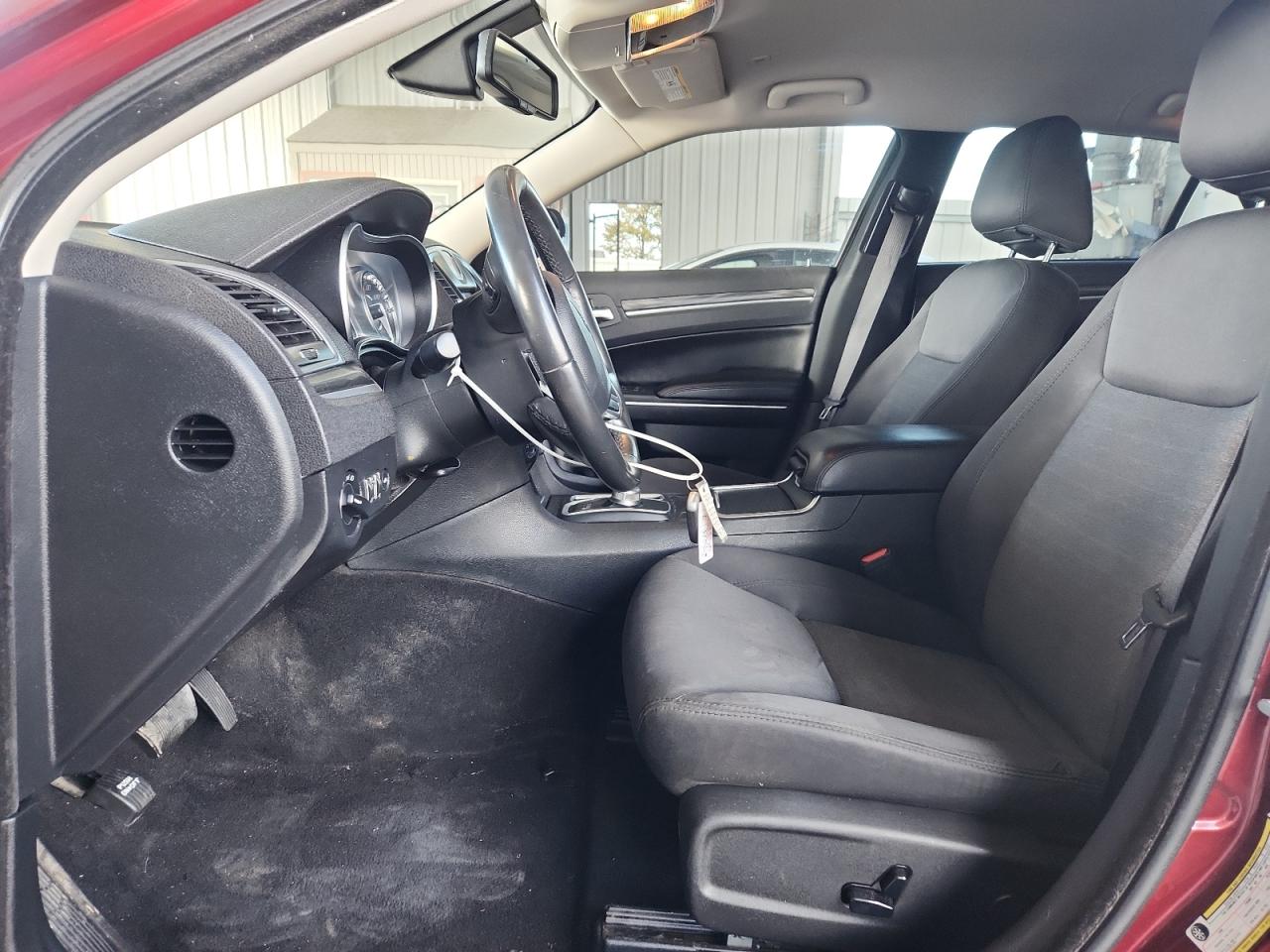 2021 Chrysler 300 Touring VIN: 2C3CCAAG3MH505302 Lot: 90369255