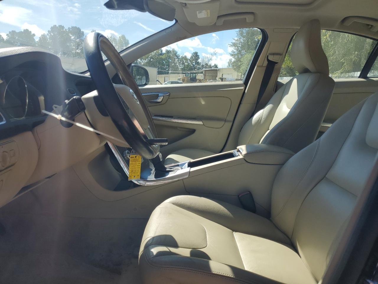 2015 Volvo S60 Premier VIN: YV126MFK2F1353652 Lot: 85708235