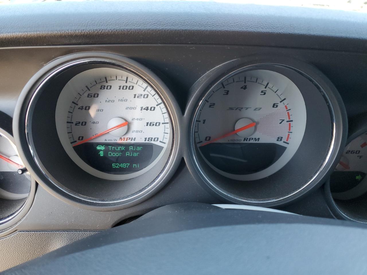 2008 Dodge Challenger Srt-8 VIN: 2B3LJ74W48H300179 Lot: 82474295