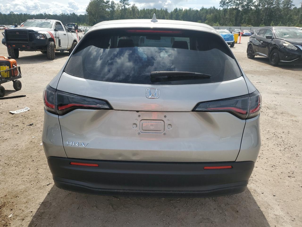 2024 Honda Hr-V Lx VIN: 3CZRZ1H3XRM732173 Lot: 84866865