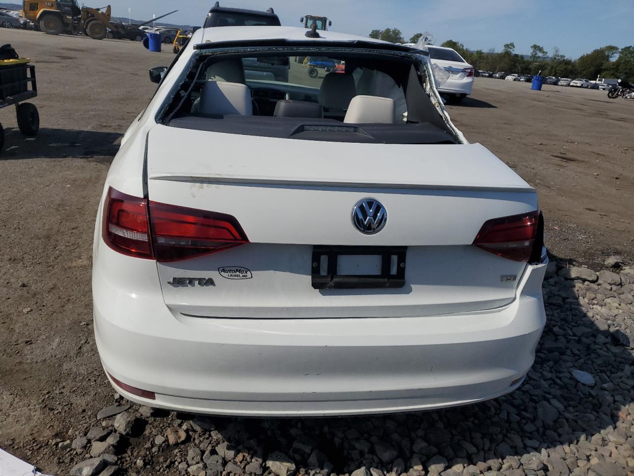 2016 Volkswagen Jetta Sport VIN: 3VWD17AJ1GM301301 Lot: 81938735