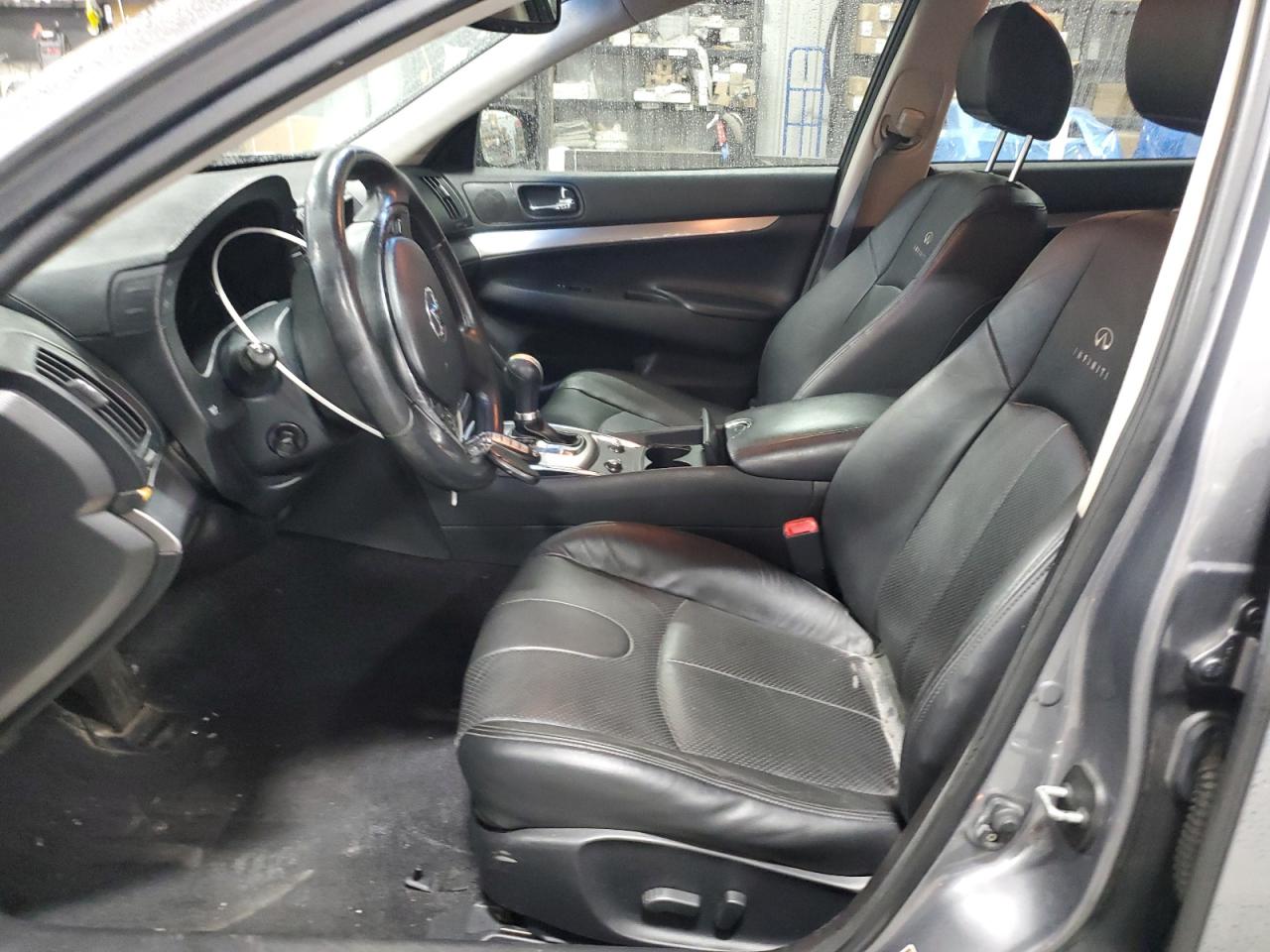 2010 Infiniti G37 Base VIN: JN1CV6AP7AM400745 Lot: 90200655