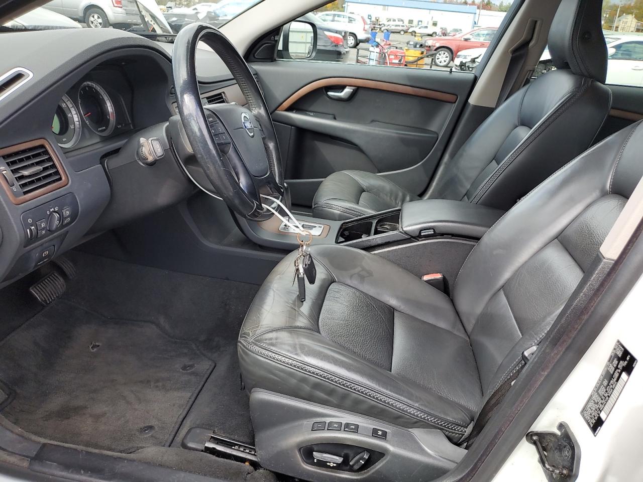 2010 Volvo Xc70 3.2 VIN: YV4960BZ4A1088156 Lot: 90459125