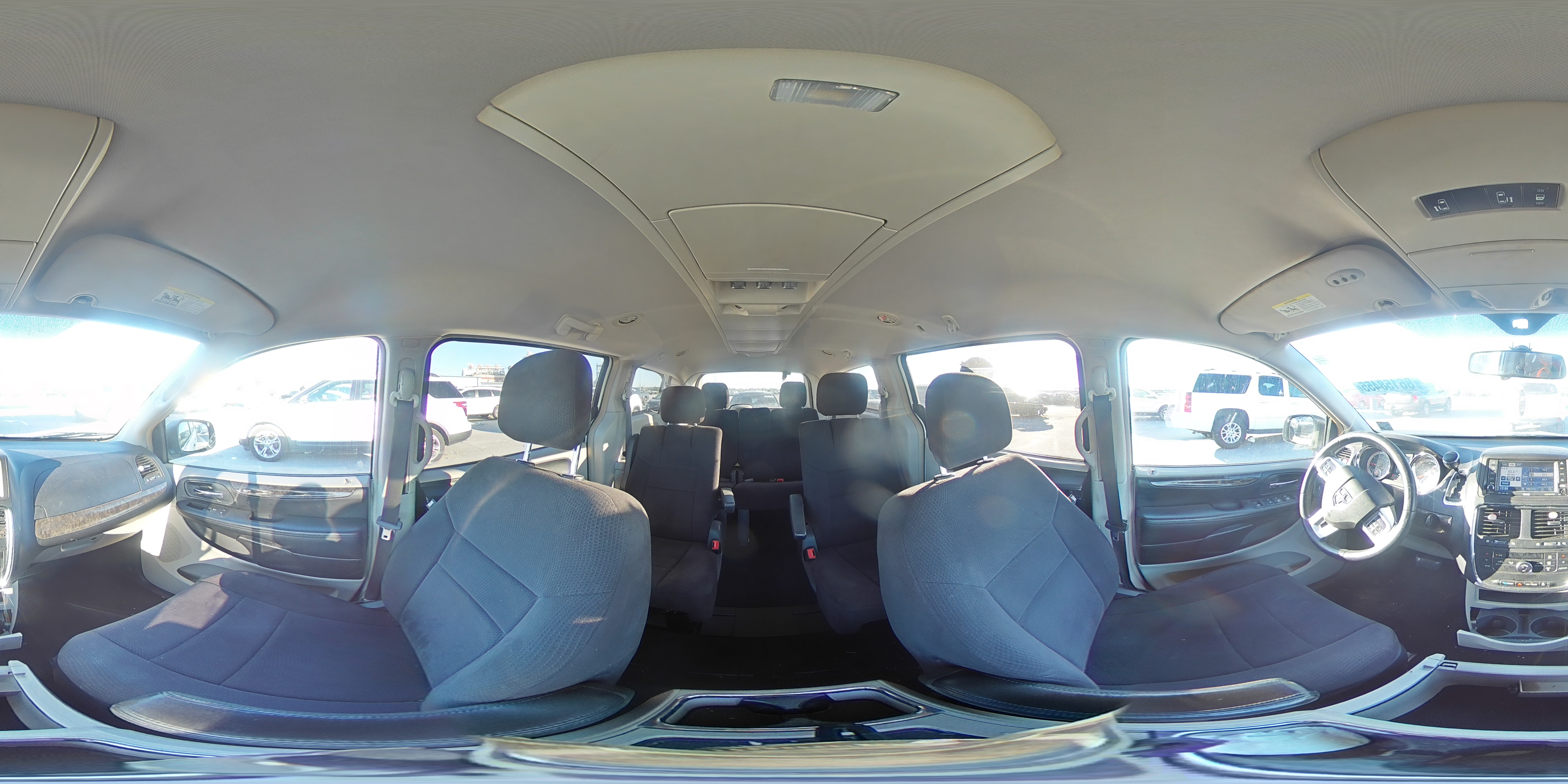 2011 Dodge Grand Caravan Crew VIN: 2D4RN5DG1BR661190 Lot: 86158455