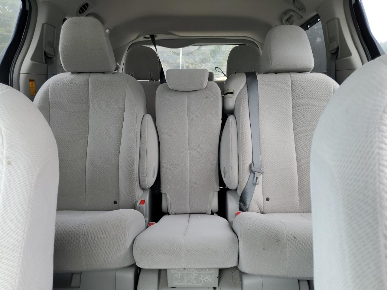 2014 Toyota Sienna Le VIN: 5TDKK3DC7ES444005 Lot: 86101715