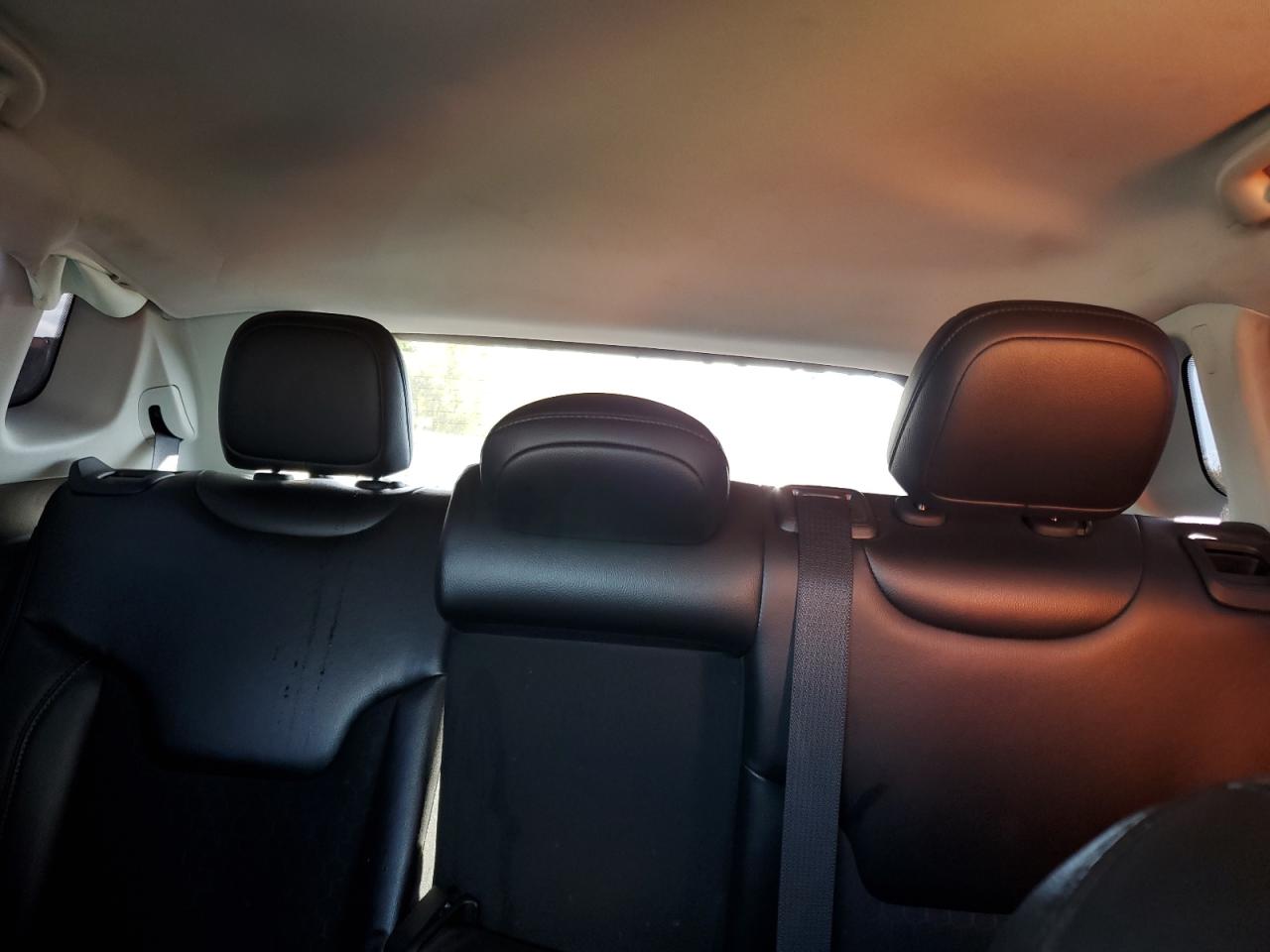 2019 Jeep Compass Latitude VIN: 3C4NJDBB8KT592794 Lot: 90539085