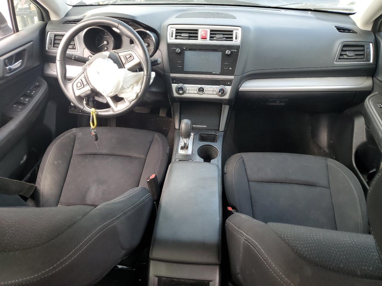 2015 Subaru Legacy 2.5I Premium VIN: 4S3BNAC68F3059028 Lot: 82660595