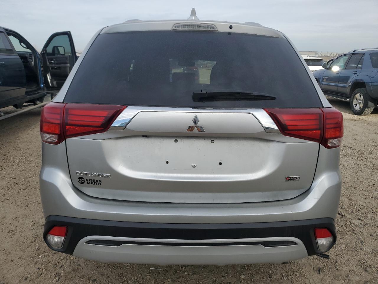 2020 Mitsubishi Outlander Es VIN: JA4AZ2A33LZ604330 Lot: 89658485
