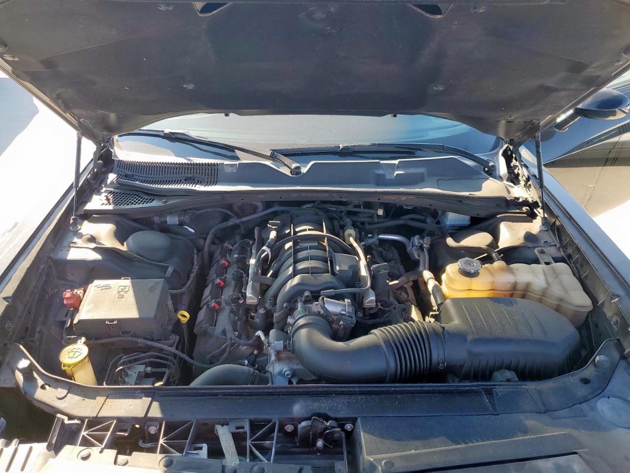 2019 Dodge Challenger R/T VIN: 2C3CDZBT1KH621215 Lot: 85871745