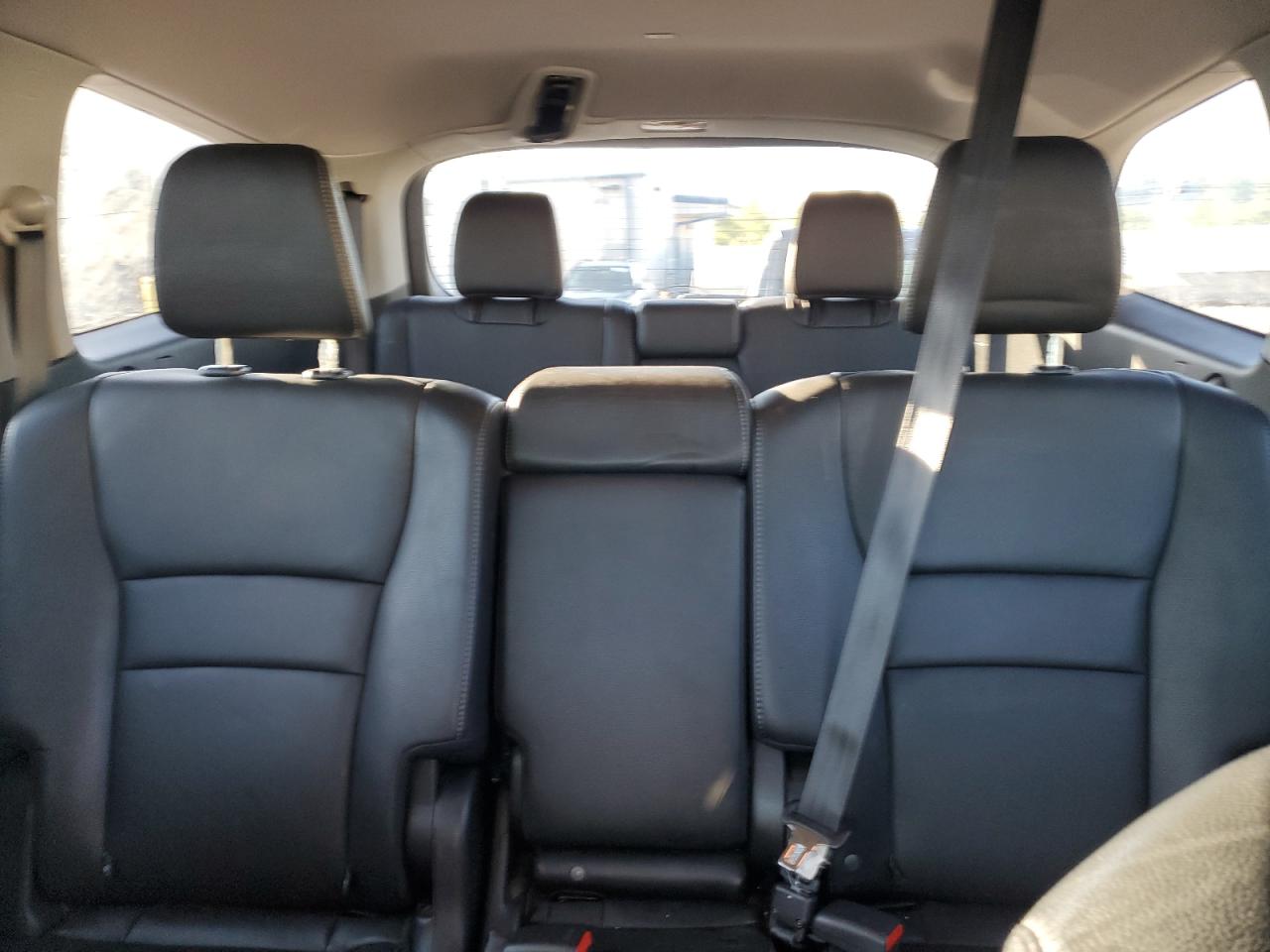 2016 Honda Pilot Exl VIN: 5FNYF6H88GB077628 Lot: 85821585