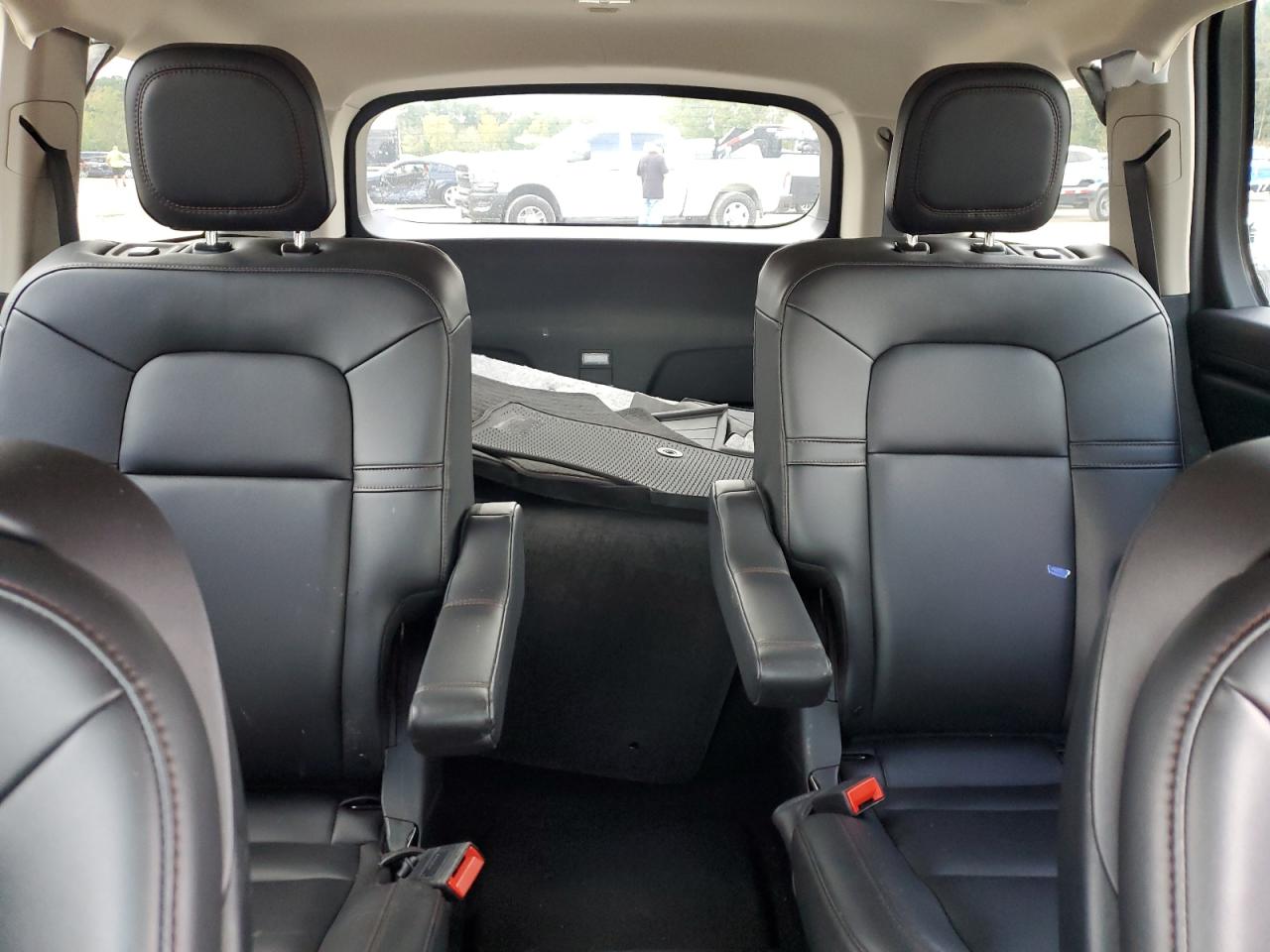 2024 Lincoln Aviator VIN: 5LM5J6XC1RGL01055 Lot: 85181405